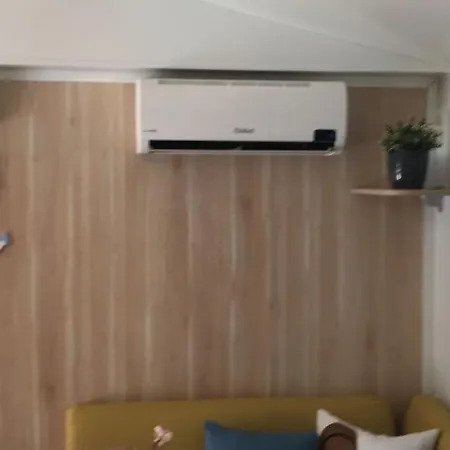 Holiday home J & R Mobile Homes