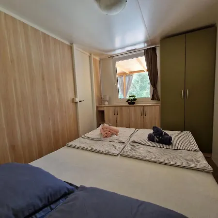 J & R Mobile Homes Holiday home *