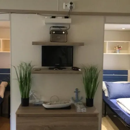 Holiday home J & R Mobile Homes Biograd Na Moru